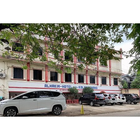 Hotel Al Hakim Syariah Redpartner Bekasi Extérieur photo